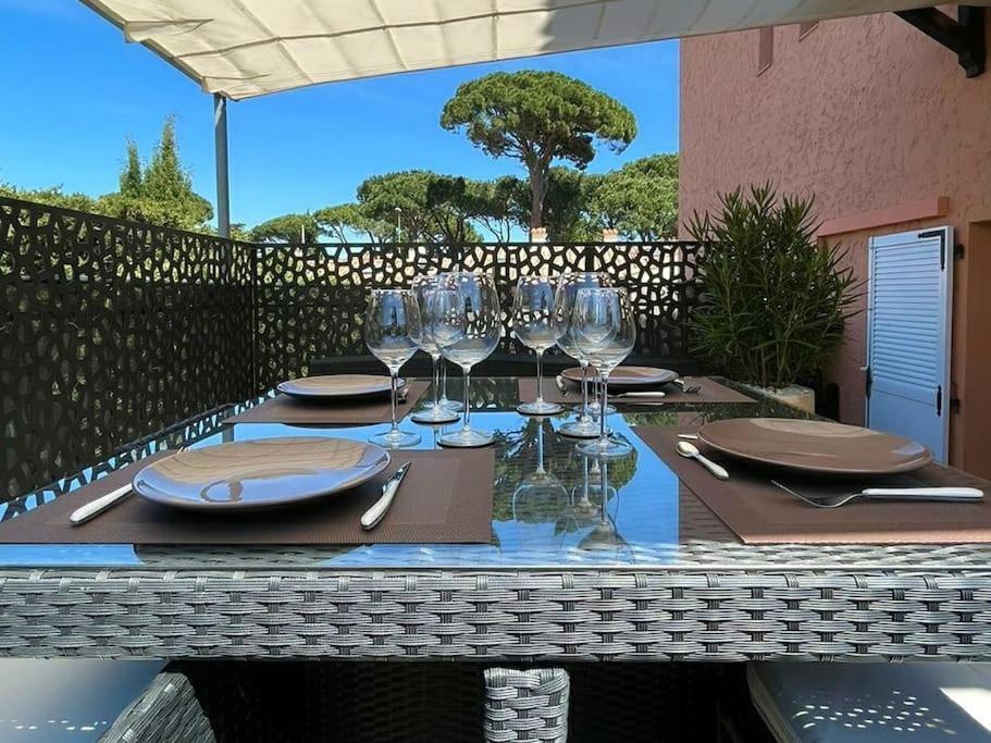 Studio Climatise, Terrasse, Parking Prive, 50M De La Plage Saint-Tropez Dış mekan fotoğraf