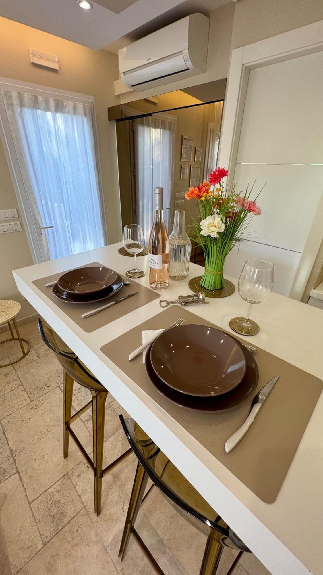 Studio Climatise, Terrasse, Parking Prive, 50M De La Plage Saint-Tropez Dış mekan fotoğraf